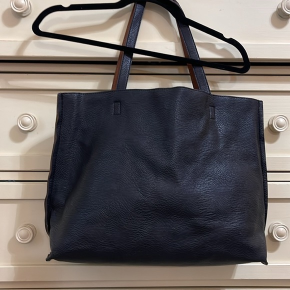 Black Leather Tote - Picture 2 of 6